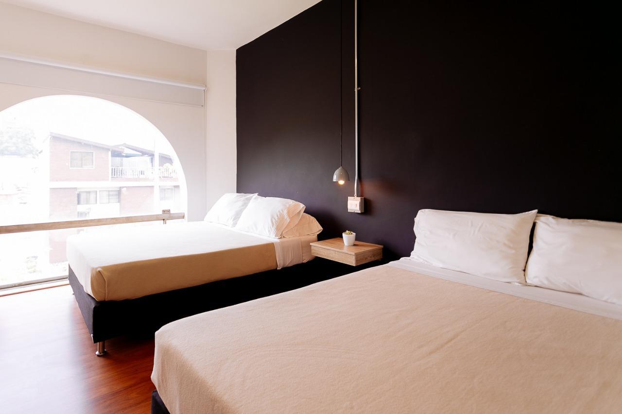 Two Br Apartment Lleras Medellín Eksteriør billede
